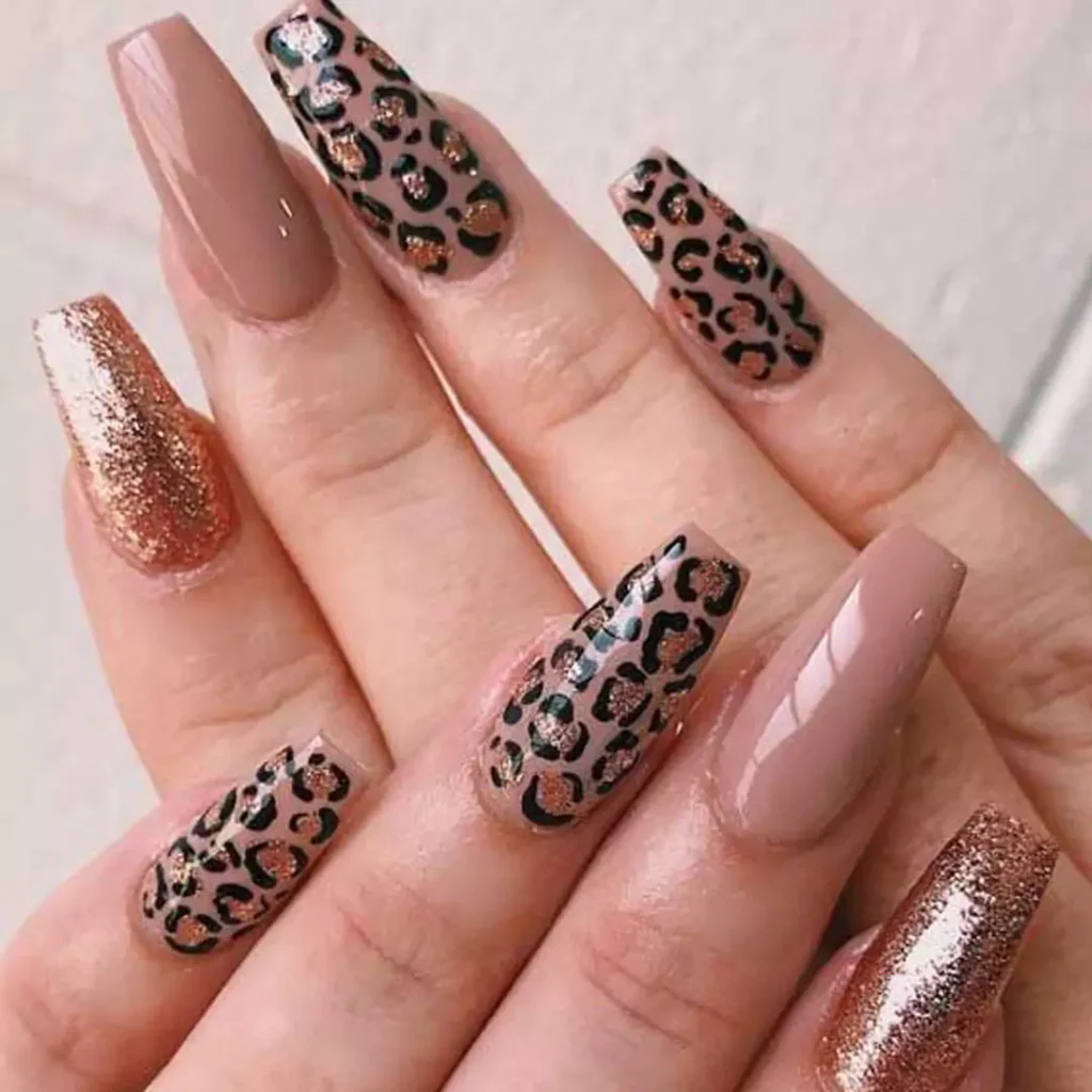 Attractive  Leopard print nail designs 