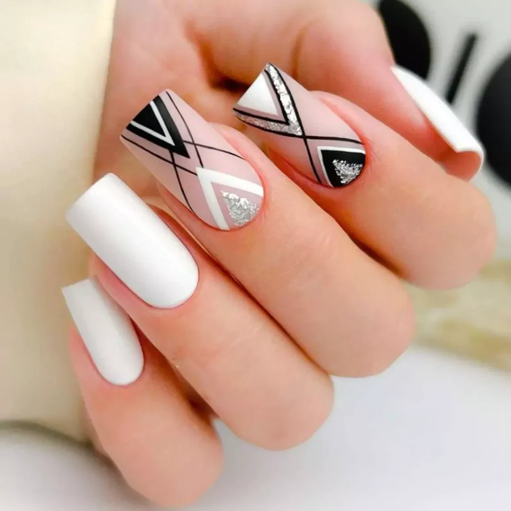 Exquisite Geometric Nail Designs