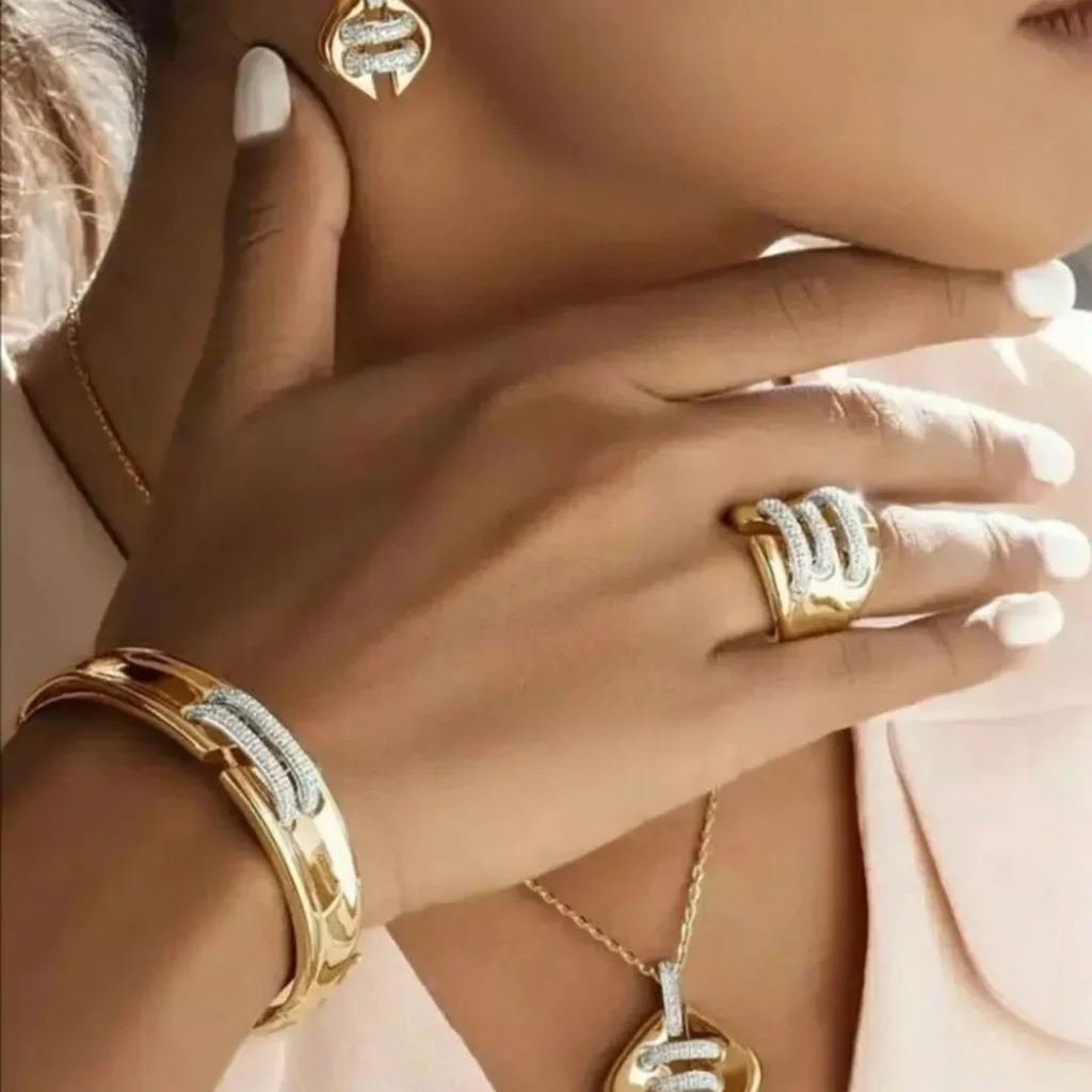 stylish Gold jewelry Sets