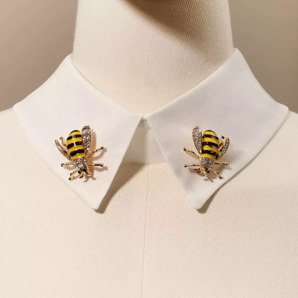 bee shaped gold brooches