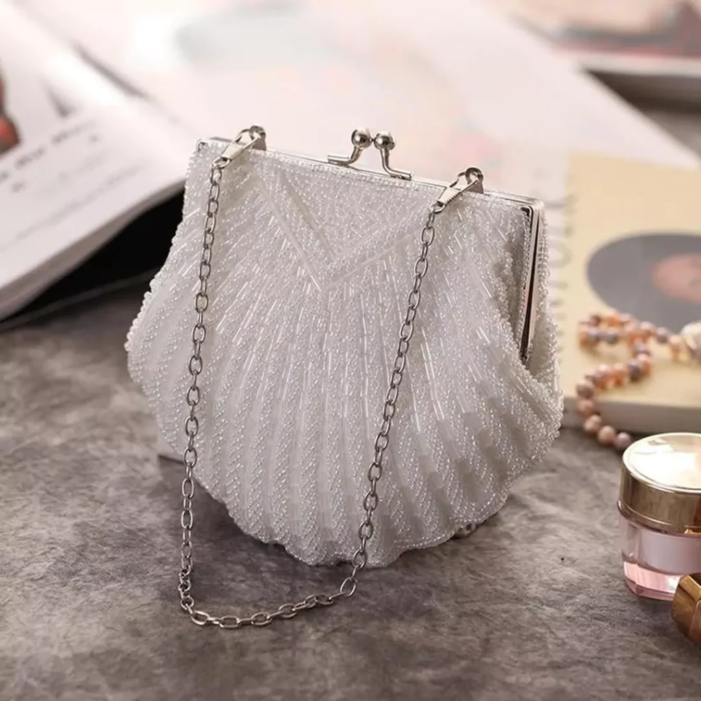 Seashell bridal handbag