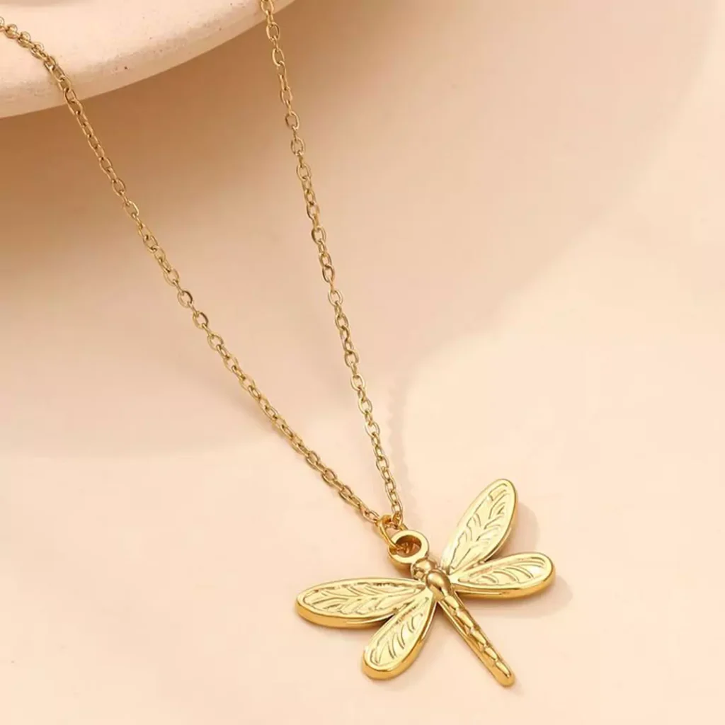 Eye-catching Dragonfly necklaces