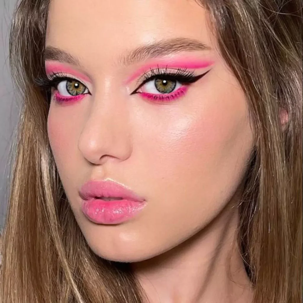 Cute pink eyeshadow