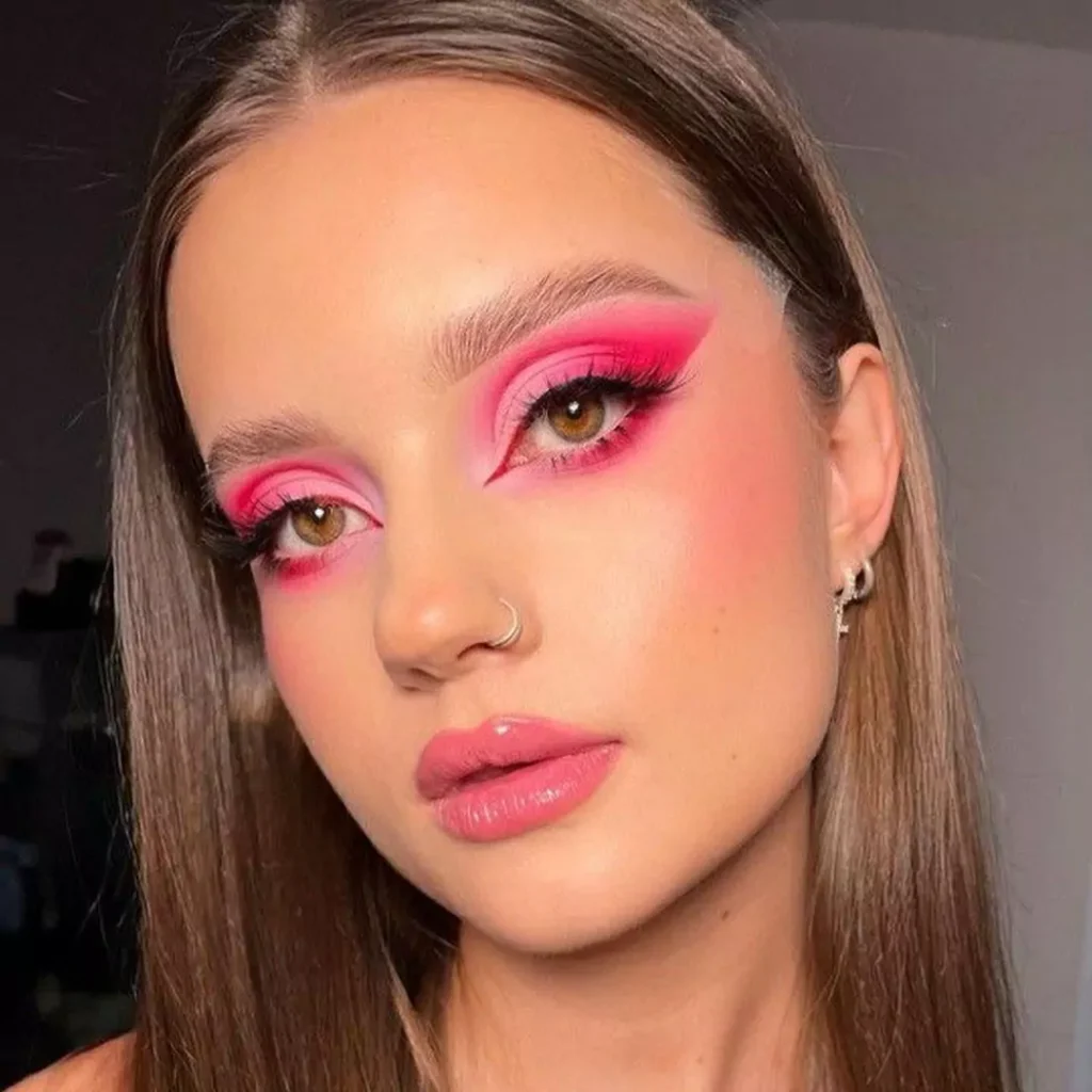 Beautiful pink eyeshadow