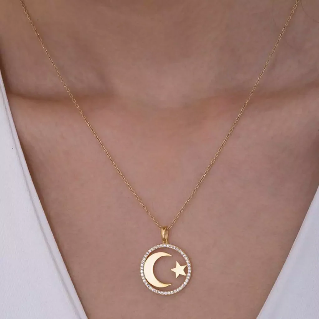 Modern moon design necklaces