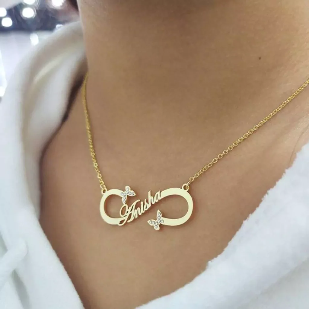 Attractive infinite design necklaces