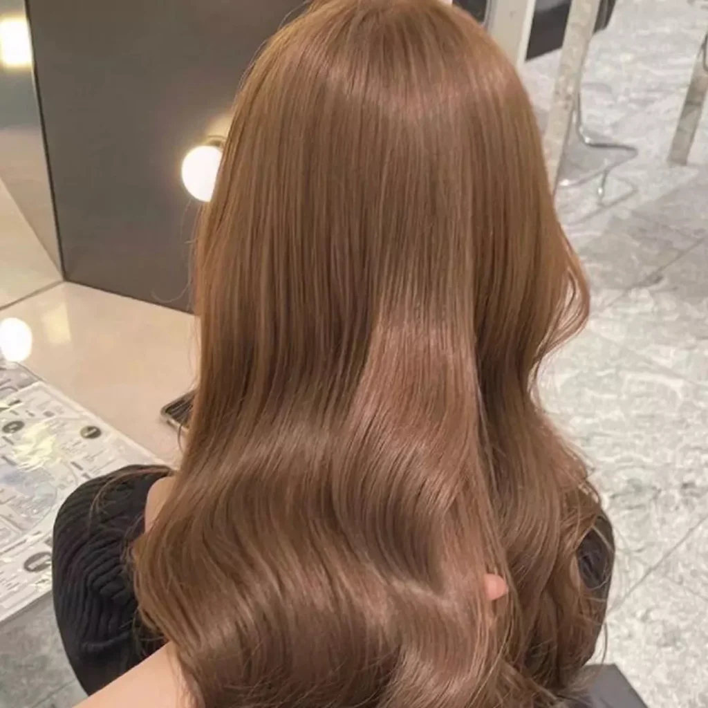 Radiant Caramel brown hair color