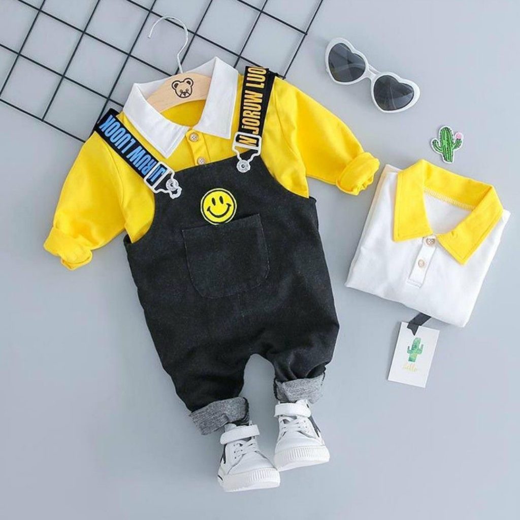 attractive model of a baby boy's jumpsuits