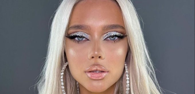 the trend gray eyeshadow