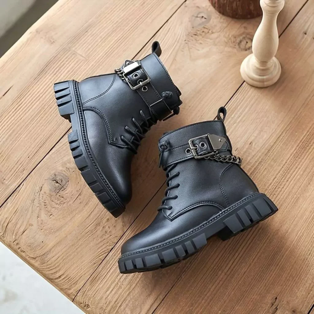 durable black winter boots outfit for men