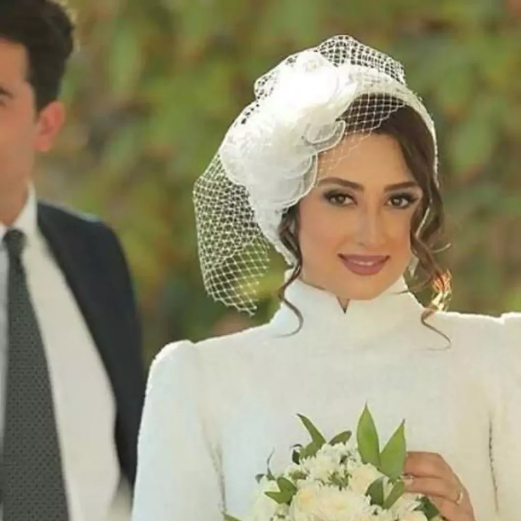 unique bridal hats with veil