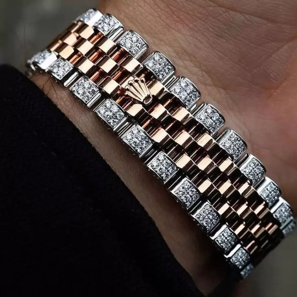 fashionable gold bracelet for men