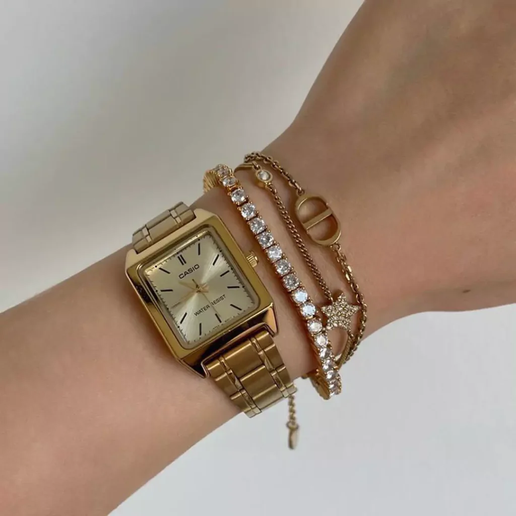 eye-catching gold watches for women