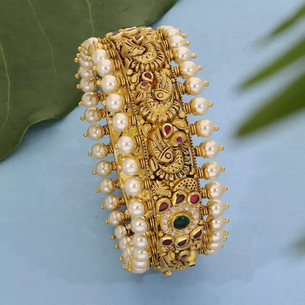 unique indian gold bangles