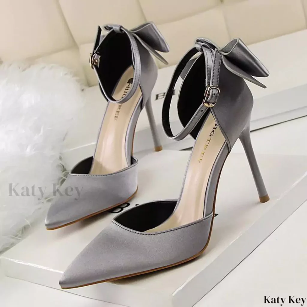 glamorous gray high-heeled shoes 