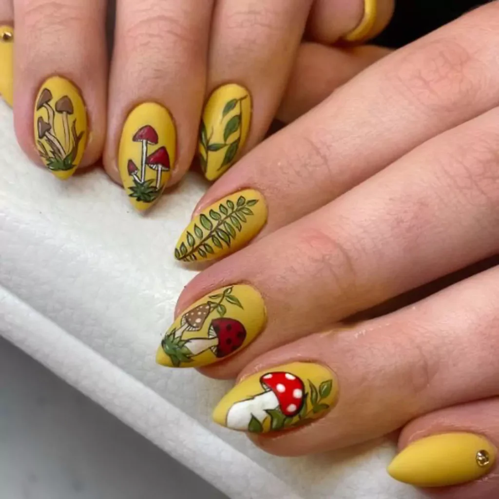 Beautiful and charming mushroom nail design