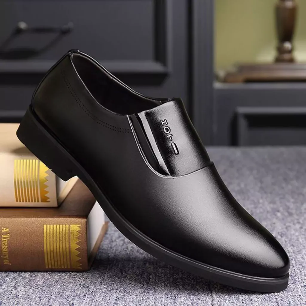 sophisticated black wedding shoes for groom 