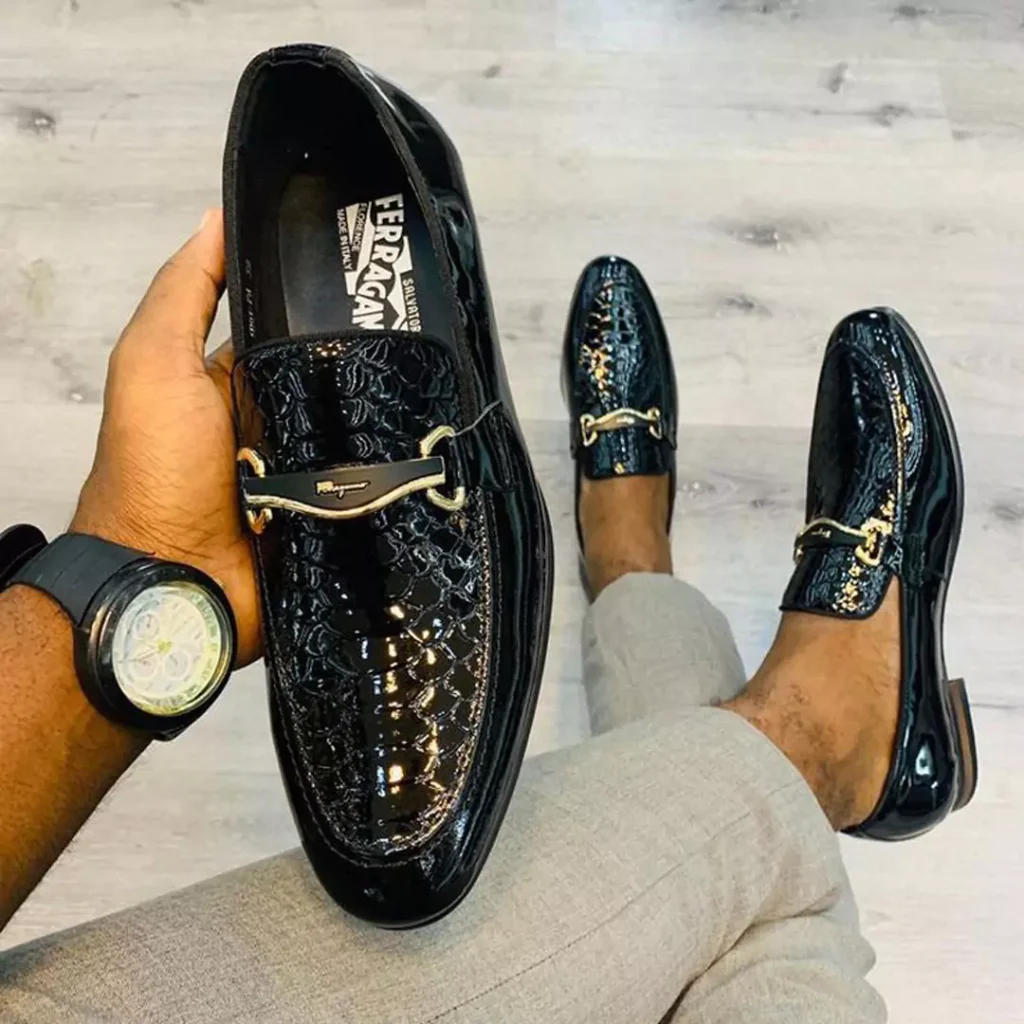 striking black wedding shoes for groom 