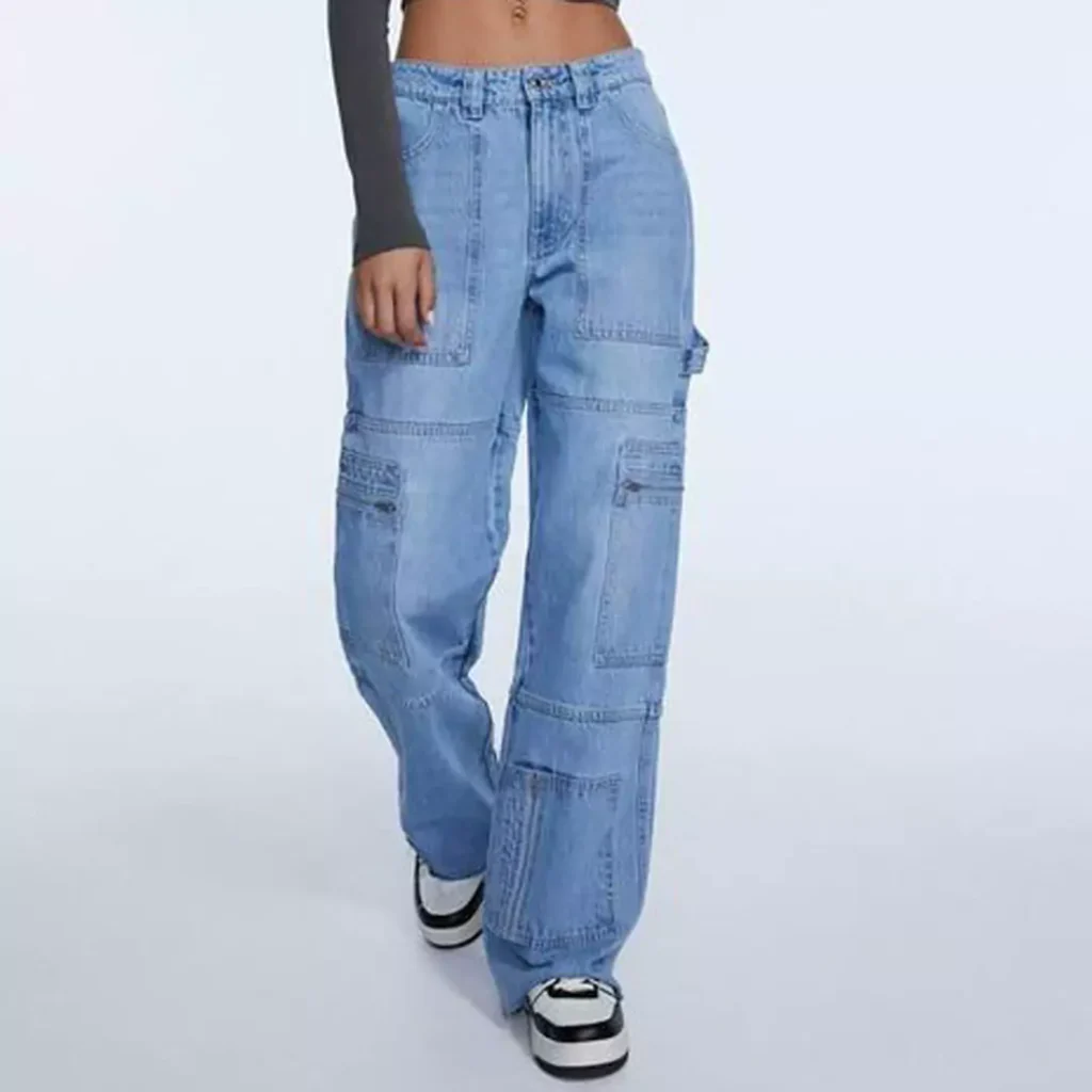 stylish cargo jeans outfits for ladies of 2024 