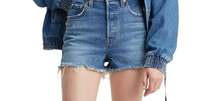 fashionable women's jean shorts