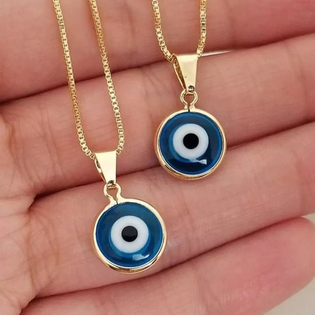 Special necklaces with eye design