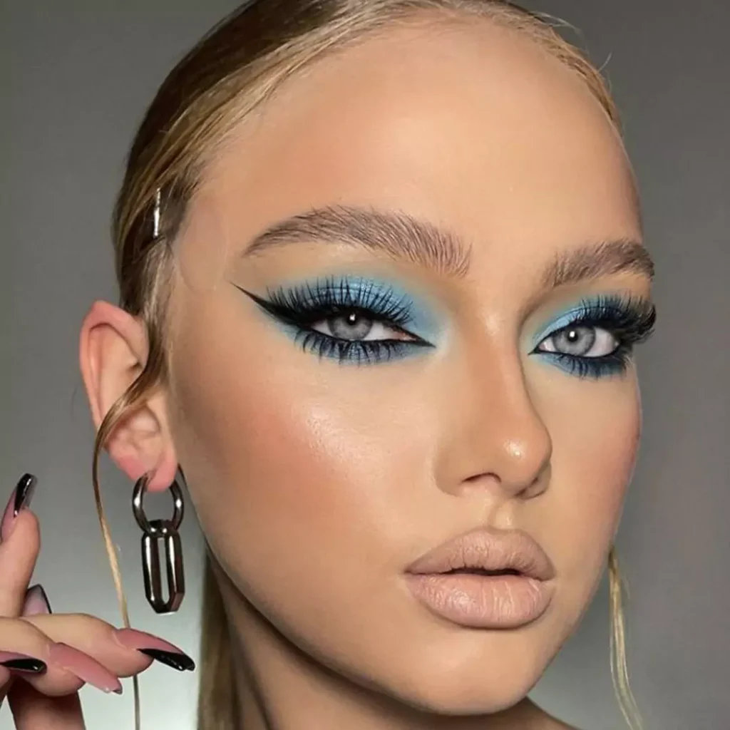 Special Makeup with blue eyeshadow