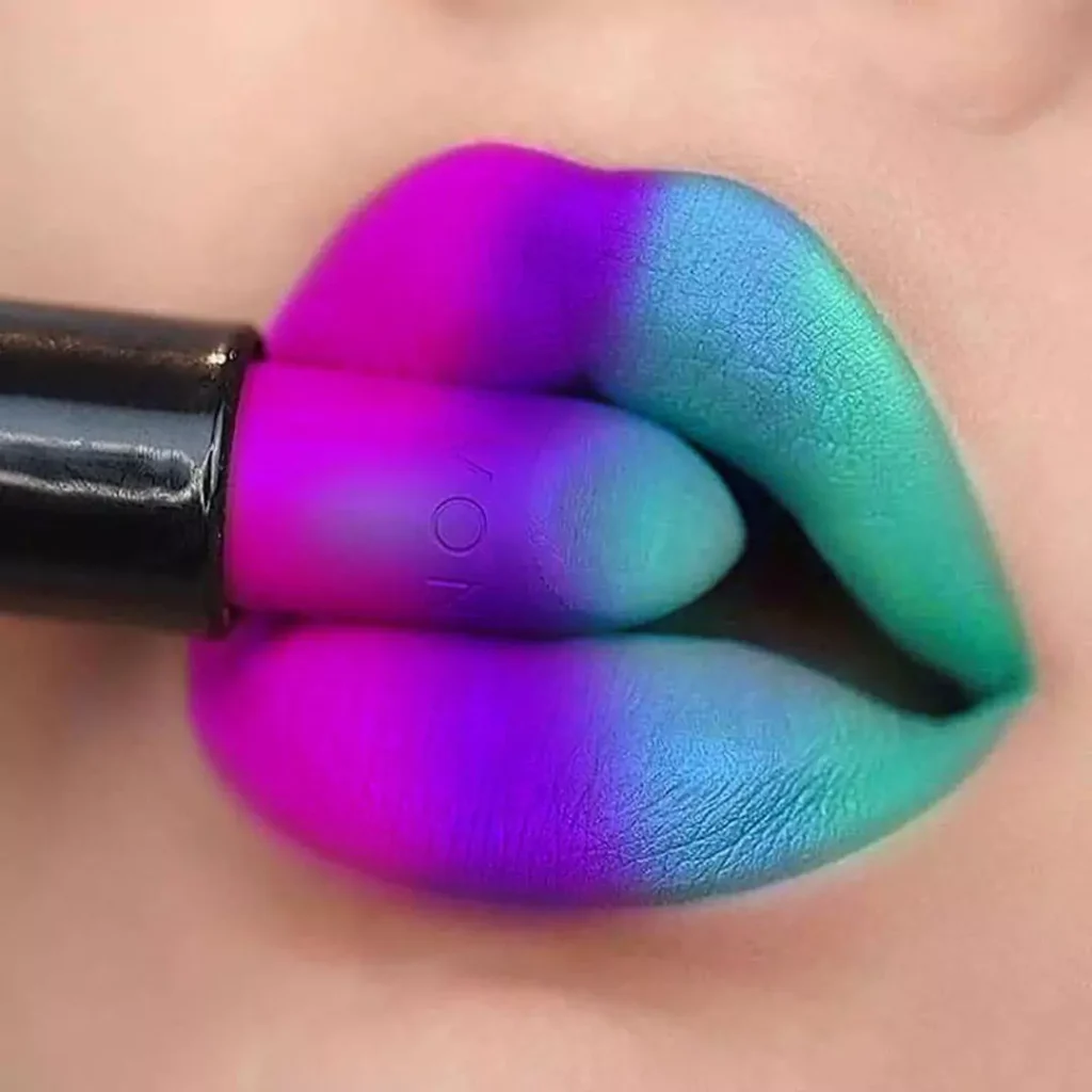 Deceptive colorful lipstick