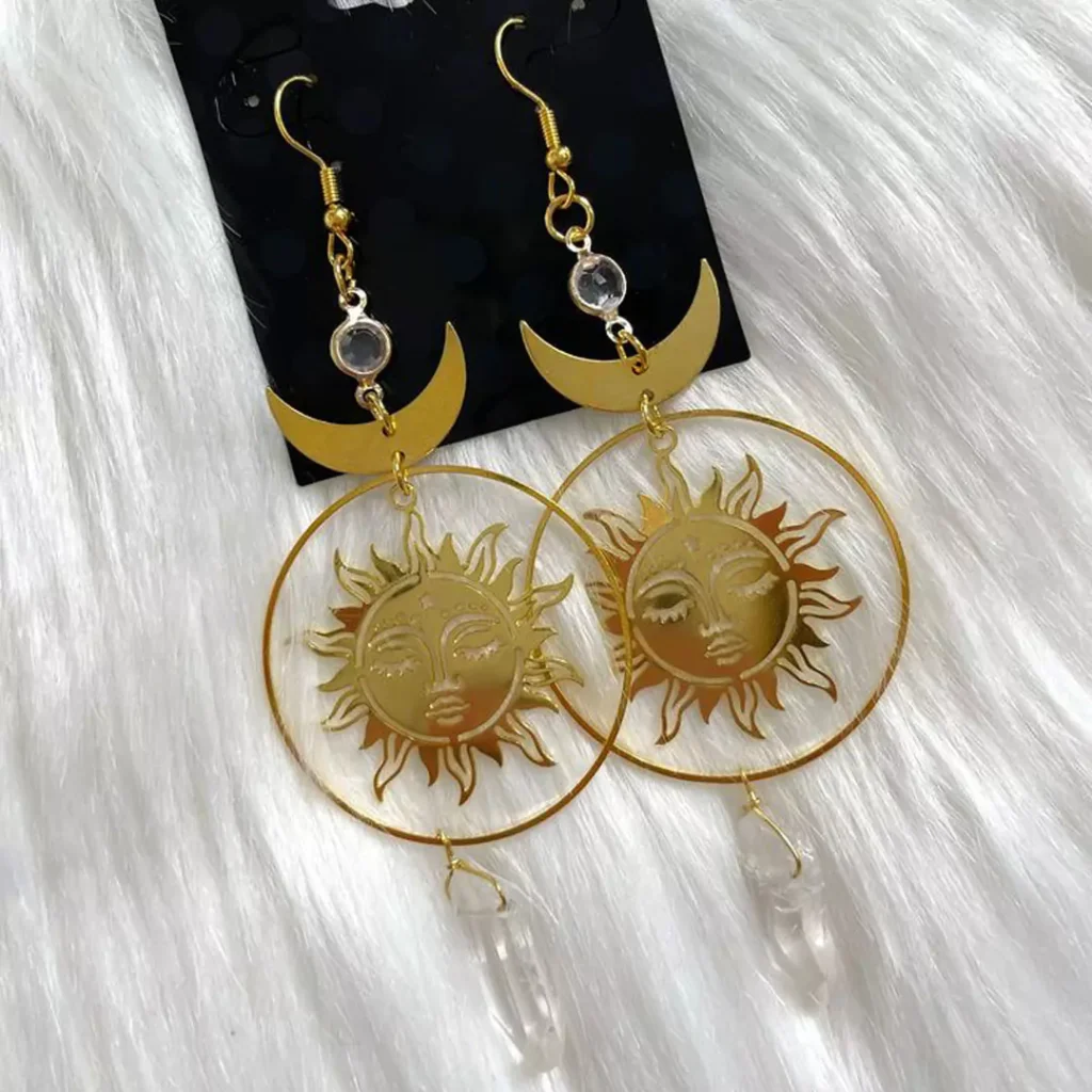 Stylish and special earrings with sun designs