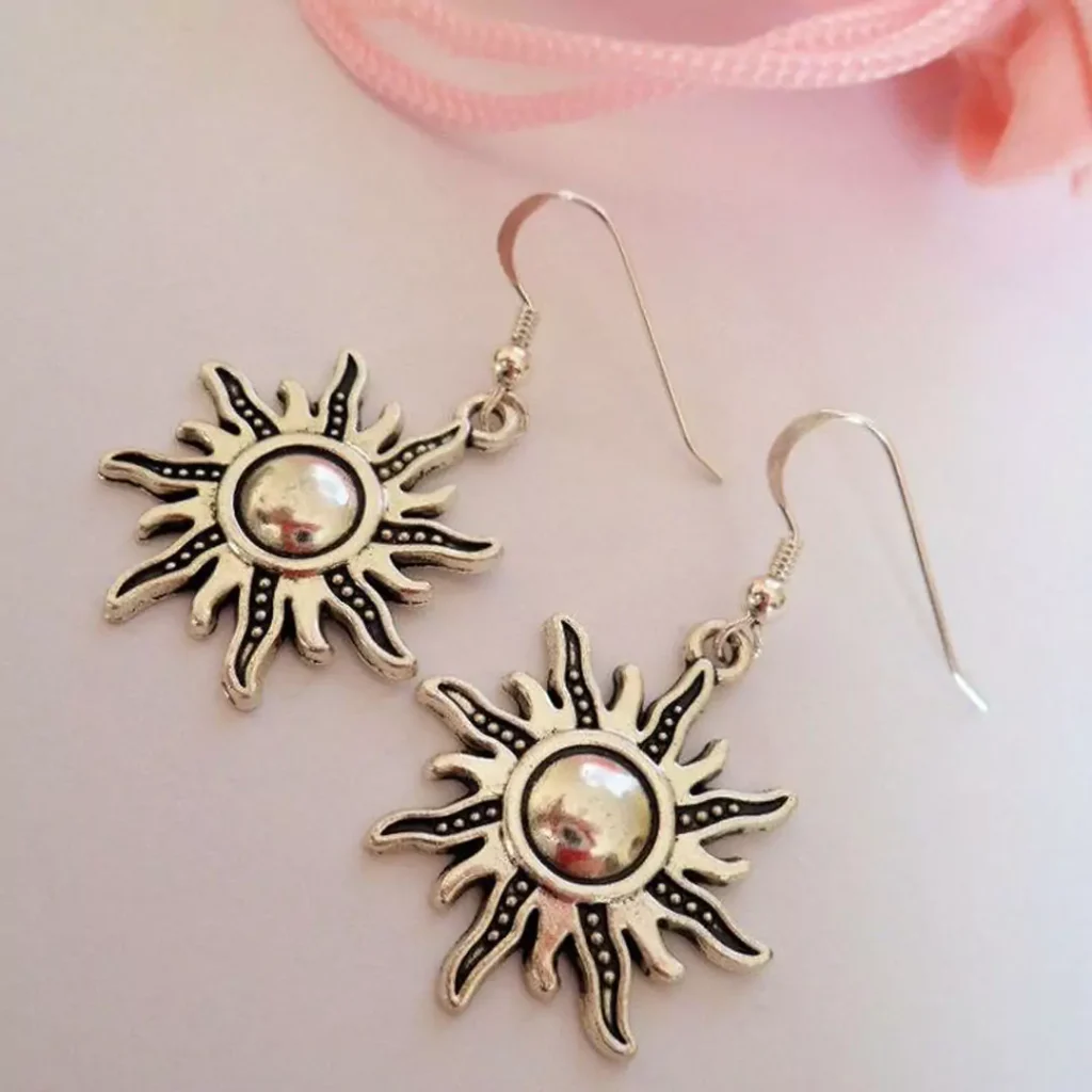 Beautiful and charming earrings with sun designs