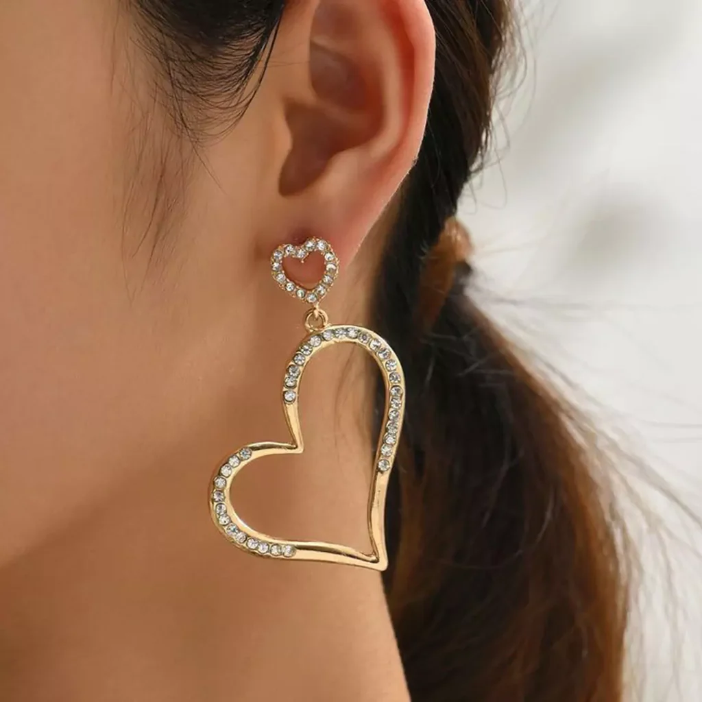 Stylish and special earrings with a heart designs