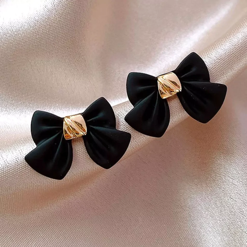 Stylish and special earrings with bow tie designs