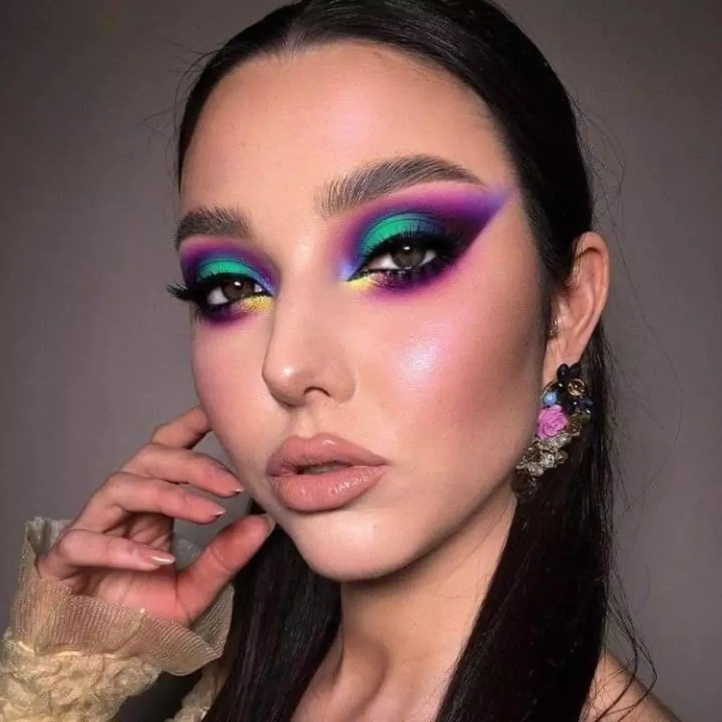 Pleasing Makeup models with colorful eyeshadow