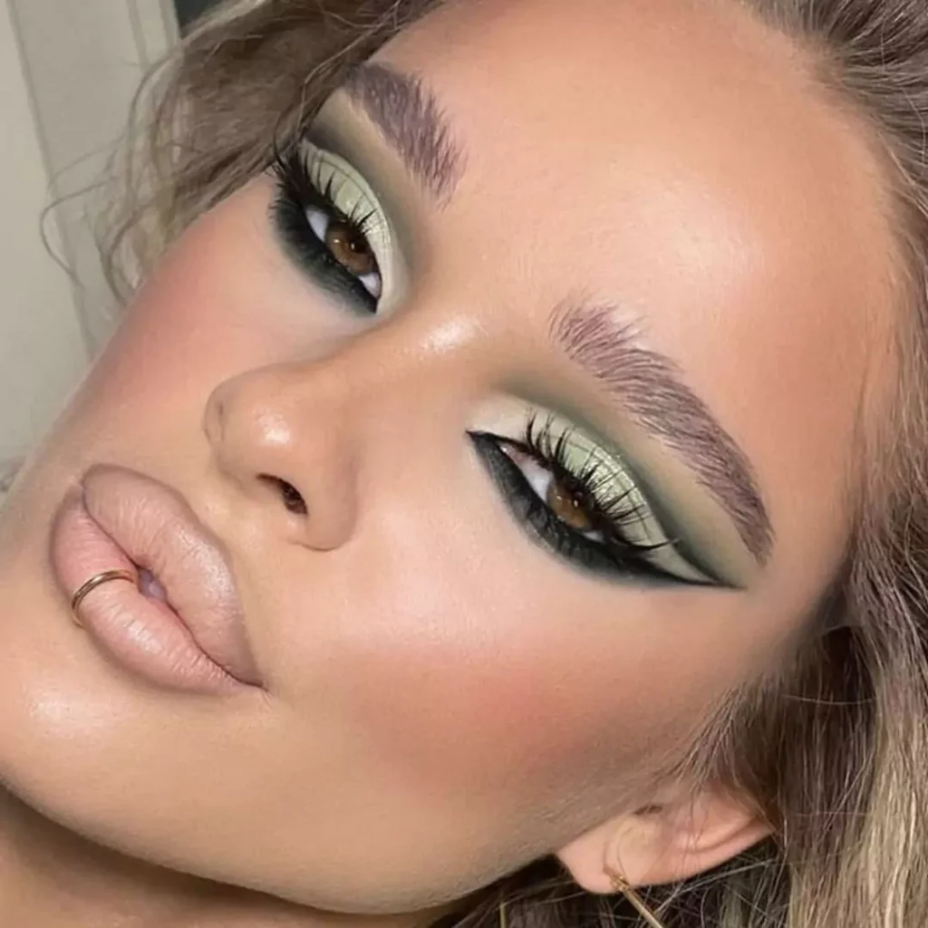 Stylish and special Makeup with green eyeshadow