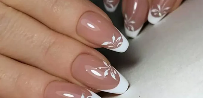 Beautiful bridal nail design