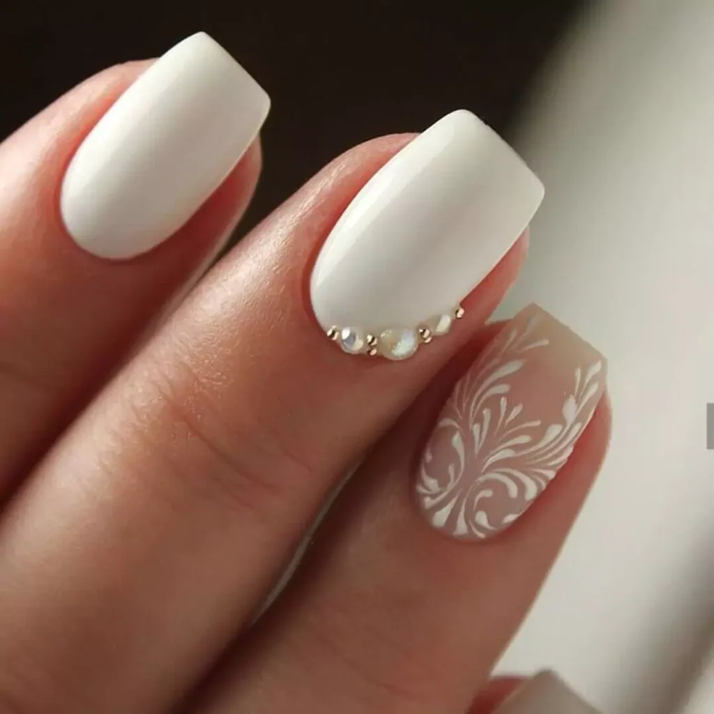 Deceptive bridal nail design