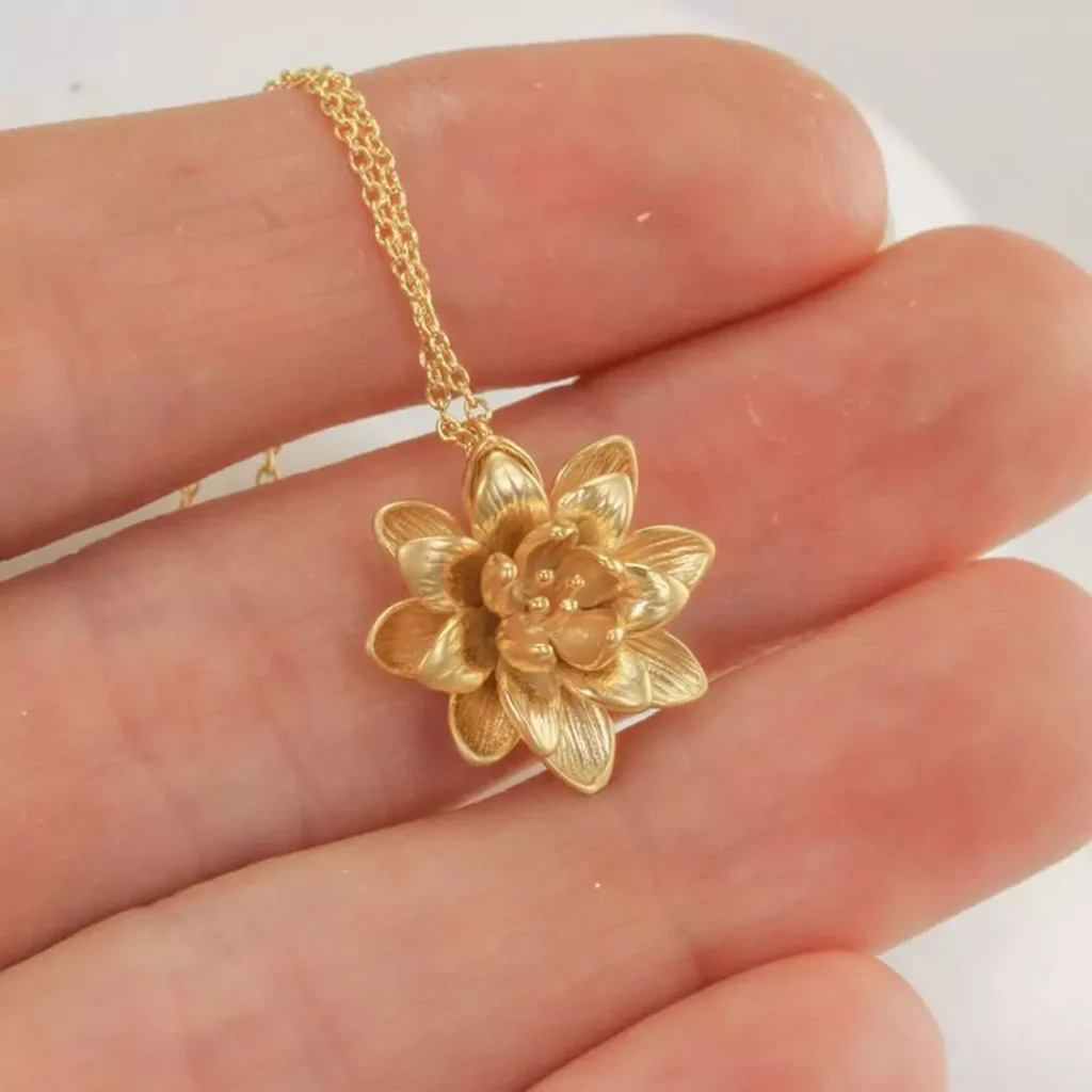 Special flower design necklaces