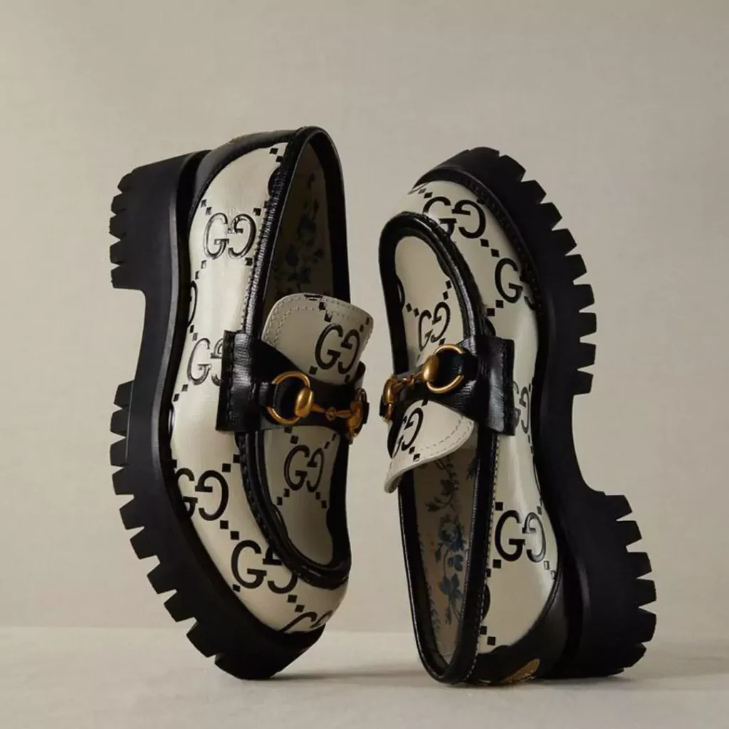 women's GUCCI black college shoes