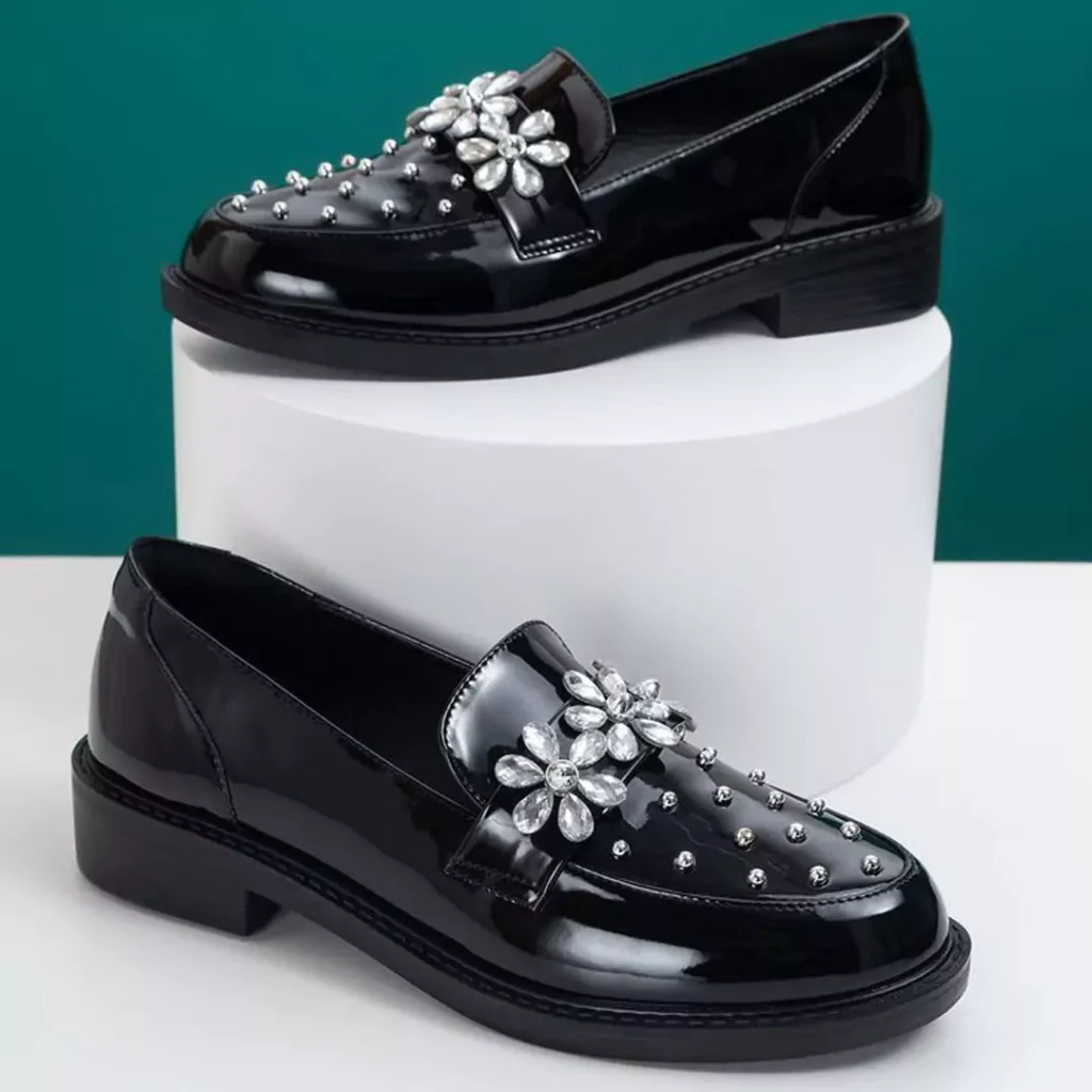 women's stylish black college shoes 