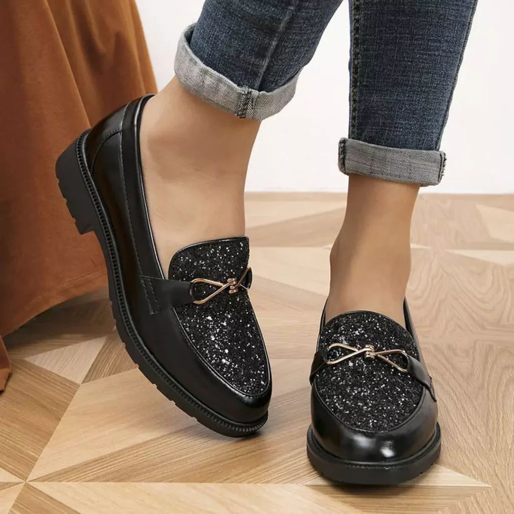 women's fashionable black college shoes