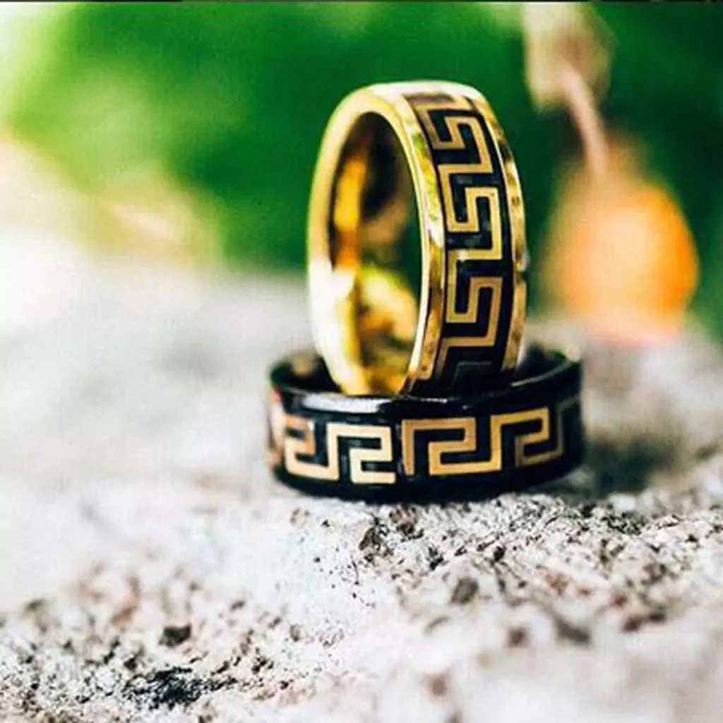 unique Versace men's gold rings