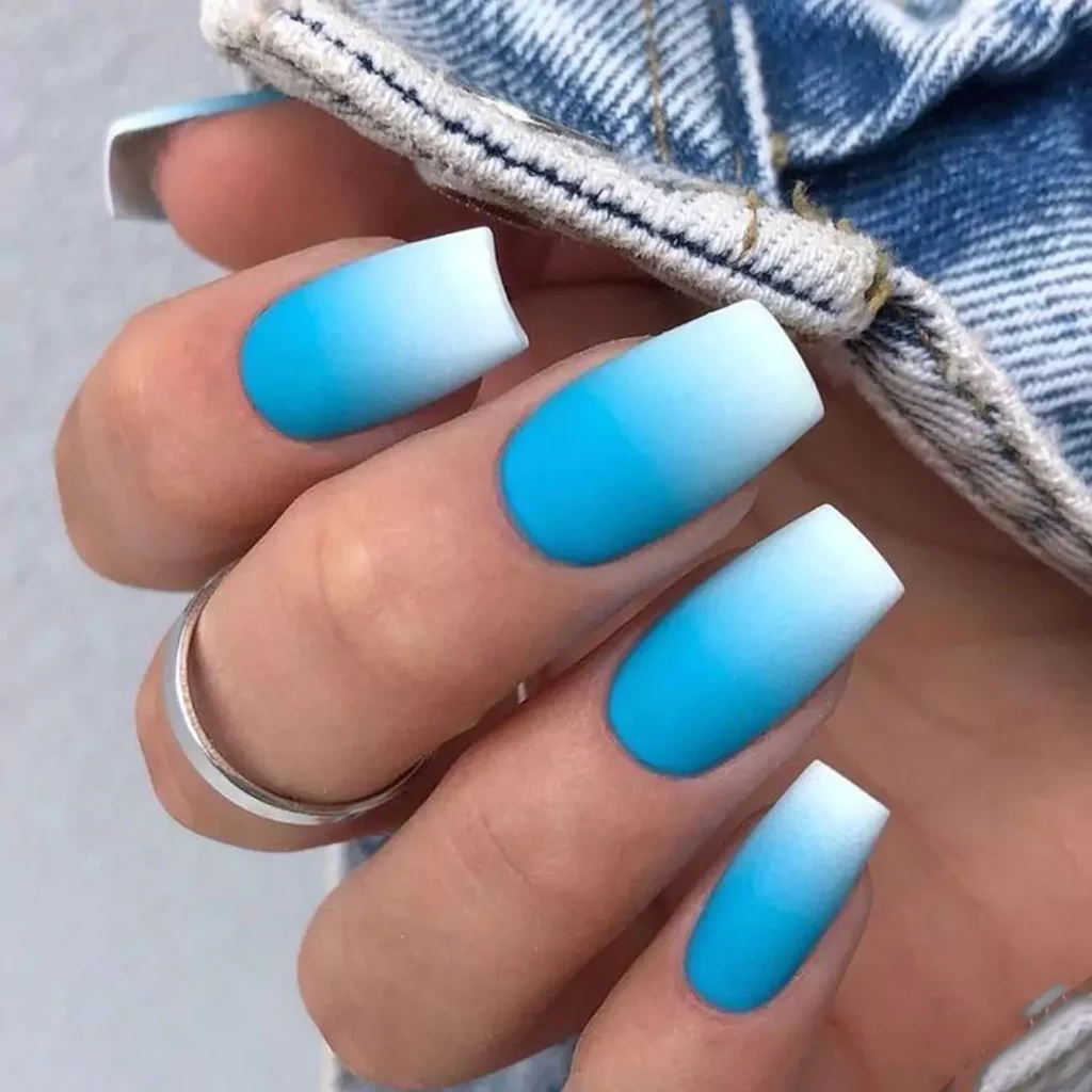 sophisticated blue ombre nail designs