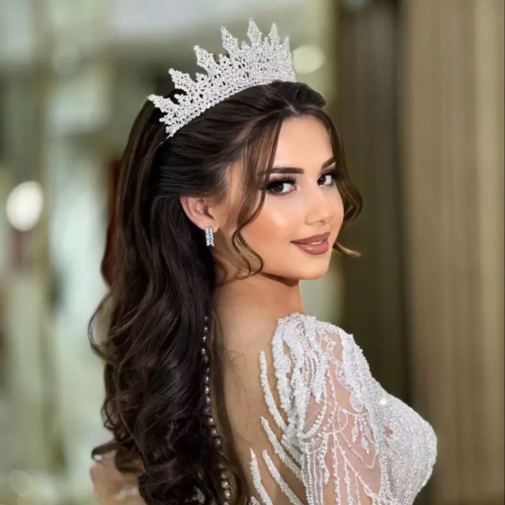 stylish bridal crowns of 2024