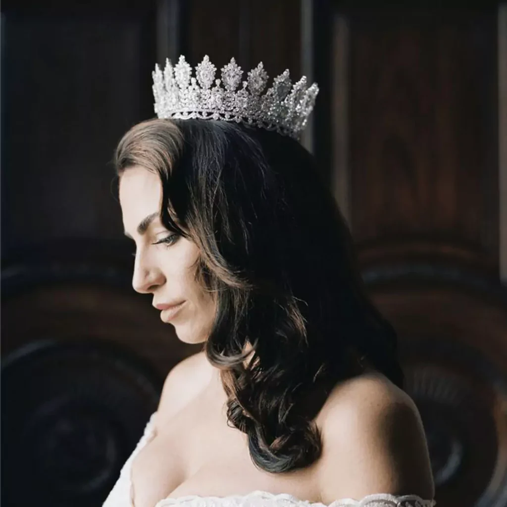 special bridal crowns of 2024