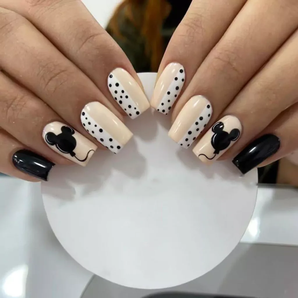 elegant Mickey nail designs of 2024