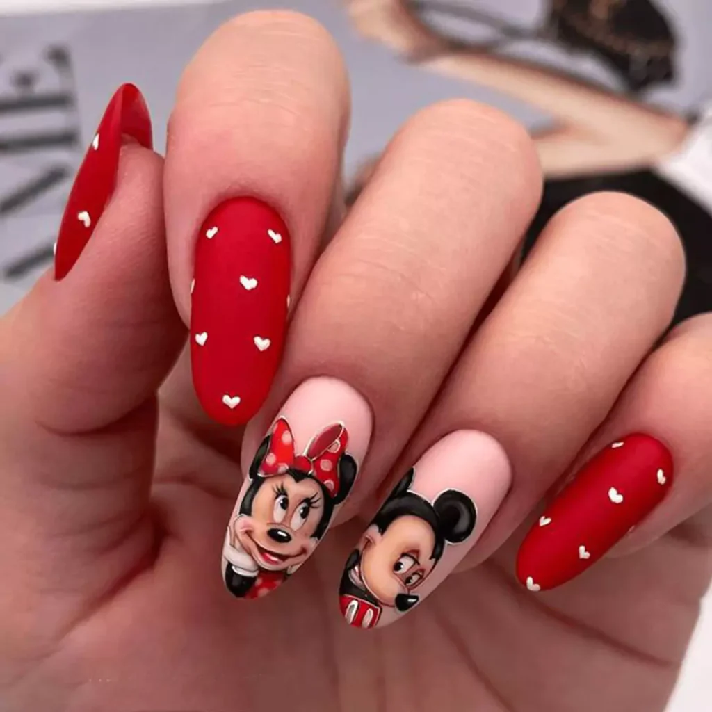 sophisticated Mickey nail designs of 2024