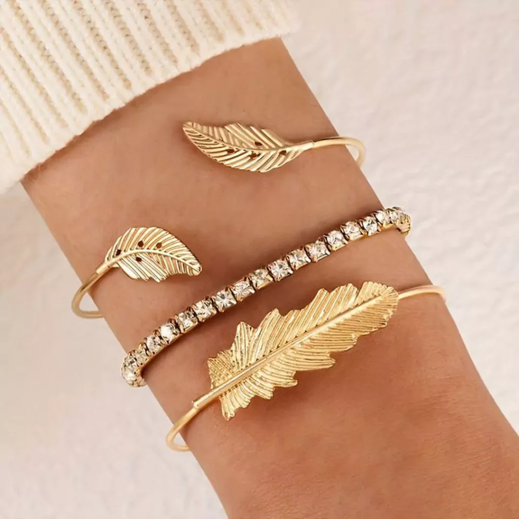 exquisite leaf gold bracelets