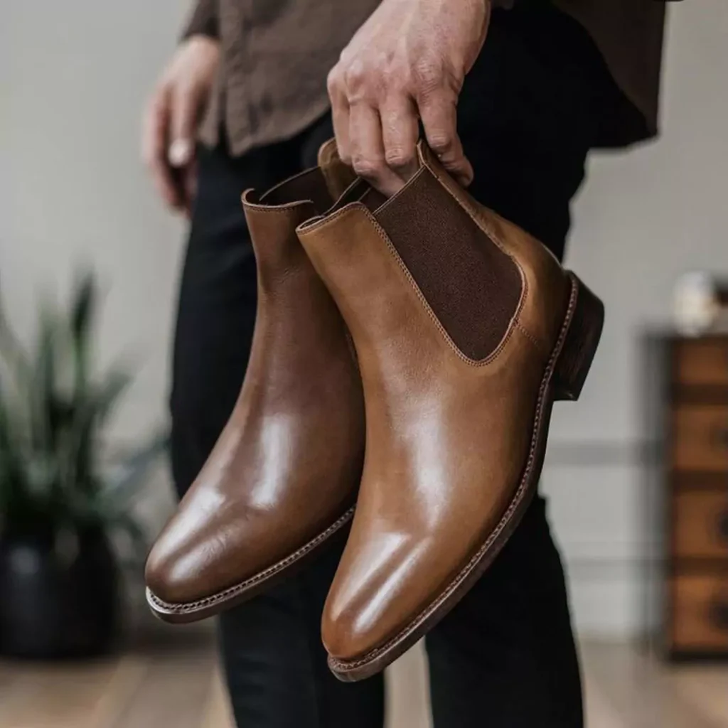 trendy brown short boots for men 