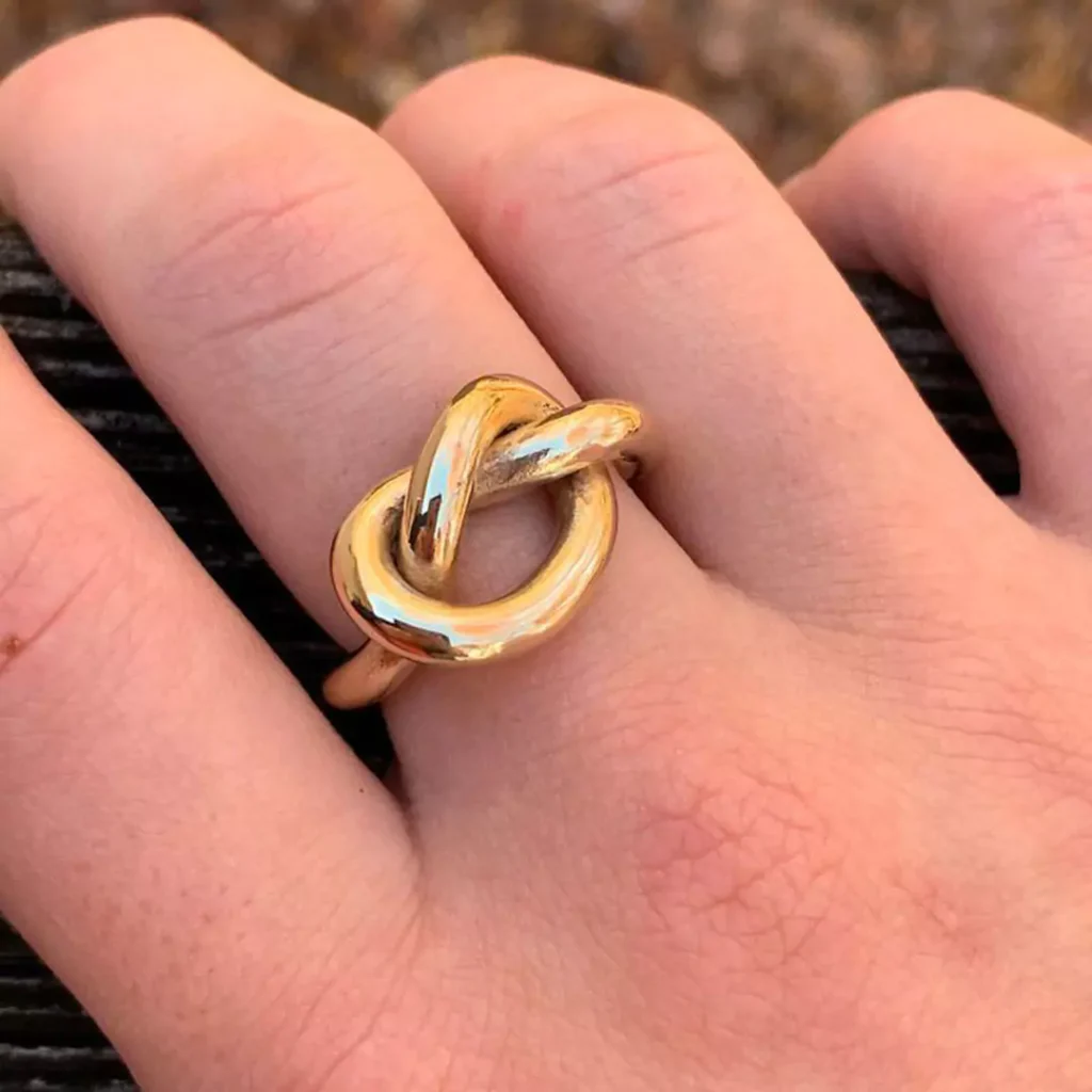 exquisite chunky gold rings