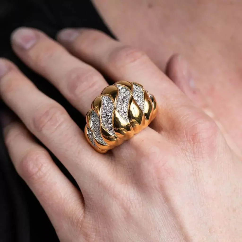 glamorous chunky gold rings