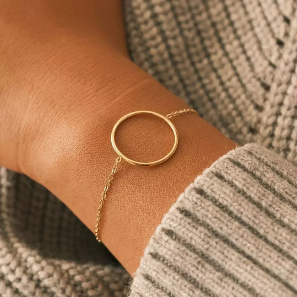 glamorous circle design gold bracelets